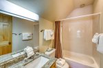 Keystone Resort Tenderfoot Lodge 4 Bedroom Unit 2663 Upstairs Guest Bathroom